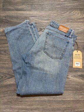 Lucky Brand Sweet Crop Distressed Light Wash Jeans 6 28 Relaxed Cut Denim NEW